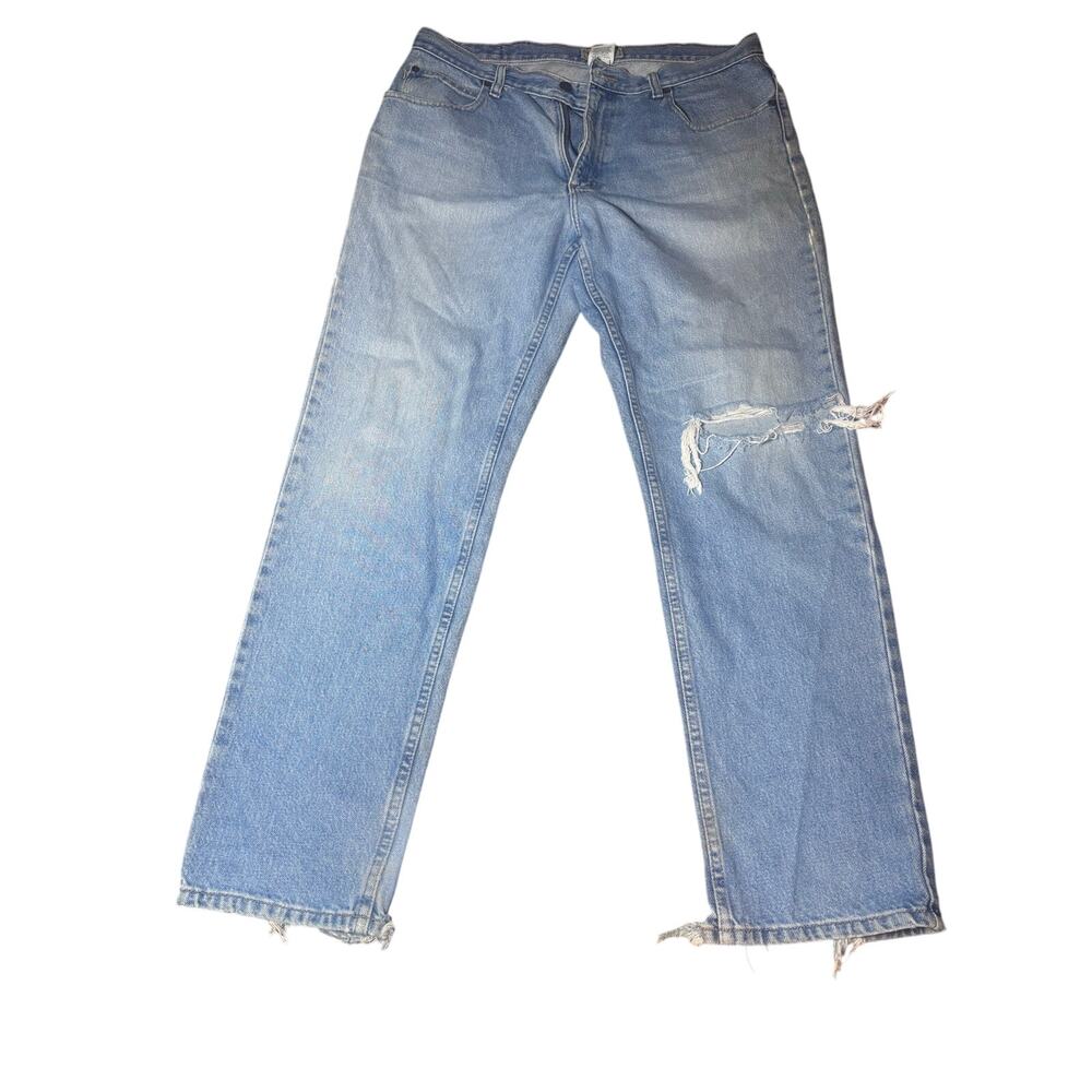 L.L. Bean mens distressed jeans size 35 X 32 in good pre owned condition